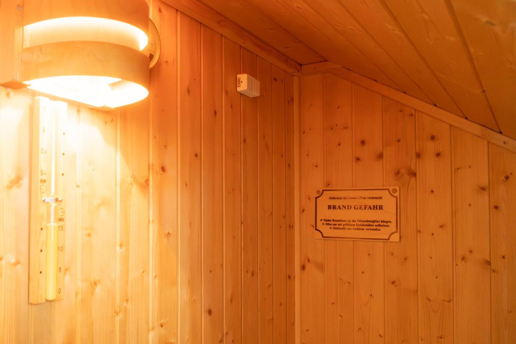 Meerzeit - Sauna Und Kamin - Moderne Fewo ケレンフーゼン エクステリア 写真